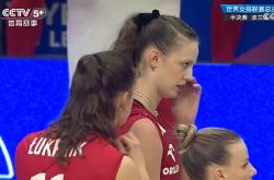 开云下载-波兰队踢出高质量进攻，意大利队被逼陷入困境的简单介绍