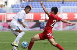 开云体育官网-包含南特遭遇两连败，战术调整迫在眉睫的词条