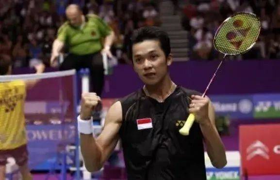 关于英格兰羽毛球队翻盘泰国羽毛球队，陶菲克惊艳世界的信息