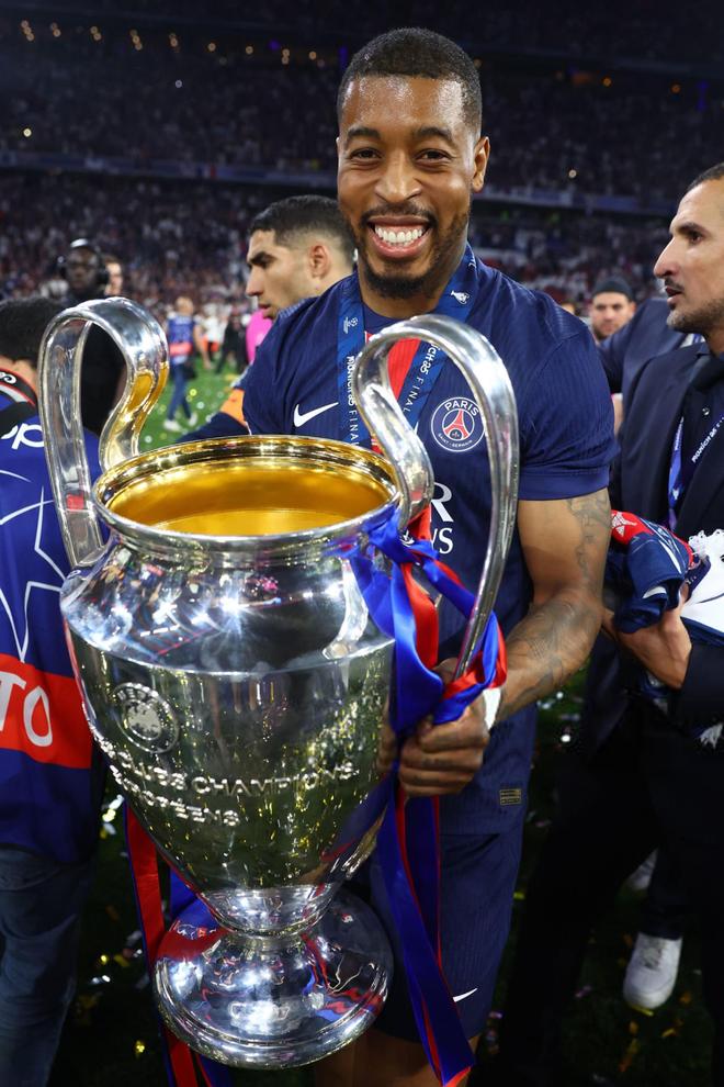 法国队备战欧冠决赛,展现冠军相府气概的简单介绍 法国队备战欧冠决赛,展现冠军相府气概的简单介绍