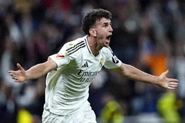 皇马风头无两,欧冠决赛路再现荆棘 皇马风头无两,欧冠决赛路再现荆棘