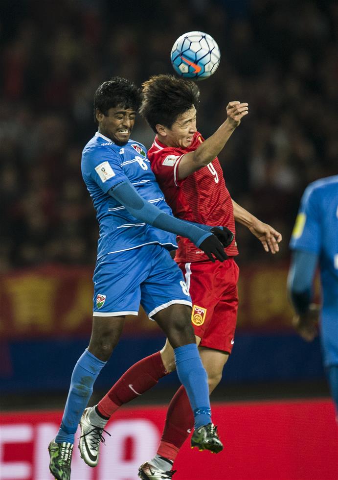 关于中国羽毛球队力克马来西亚羽毛球队，马琳完成帽子戏法的信息