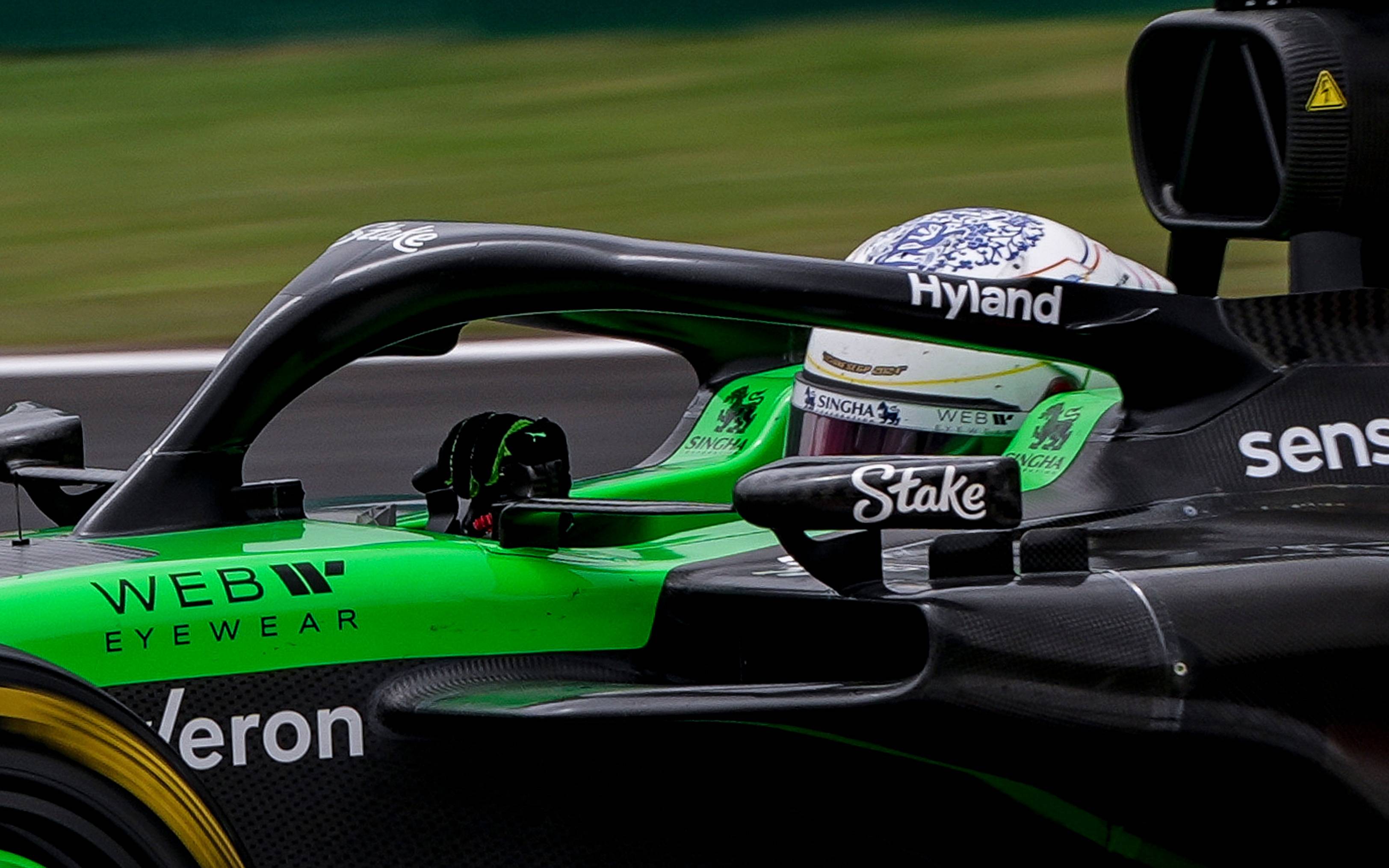 红牛车队轻取雷诺车队,周冠宇状态火热 红牛车队轻取雷诺车队,周冠宇状态火热