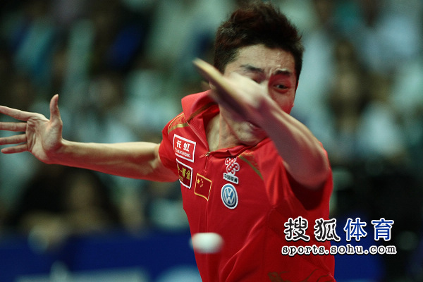 奥地利队轻取德国队,许昕点燃赛场 奥地利队轻取德国队,许昕点燃赛场
